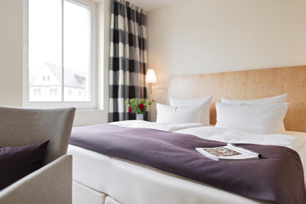 Hotel Kleines Meer Waren  Room photo